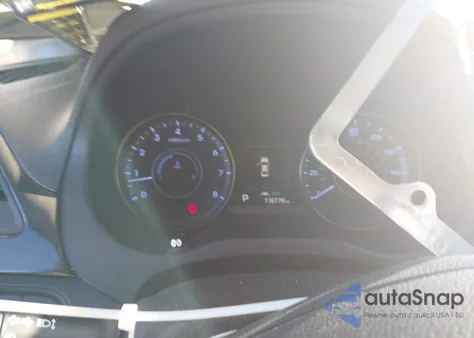 2016 Hyundai Azera Limited z USA, uszkodzony, nr VIN KMHFH4JG6GA555248